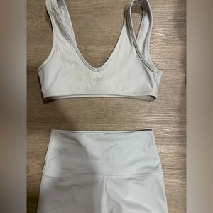 SET ACTIVE light blue bra and short set